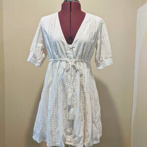 En Crème Ivory Eyelet Lace Mini Dress – Size M – 100% Cotton